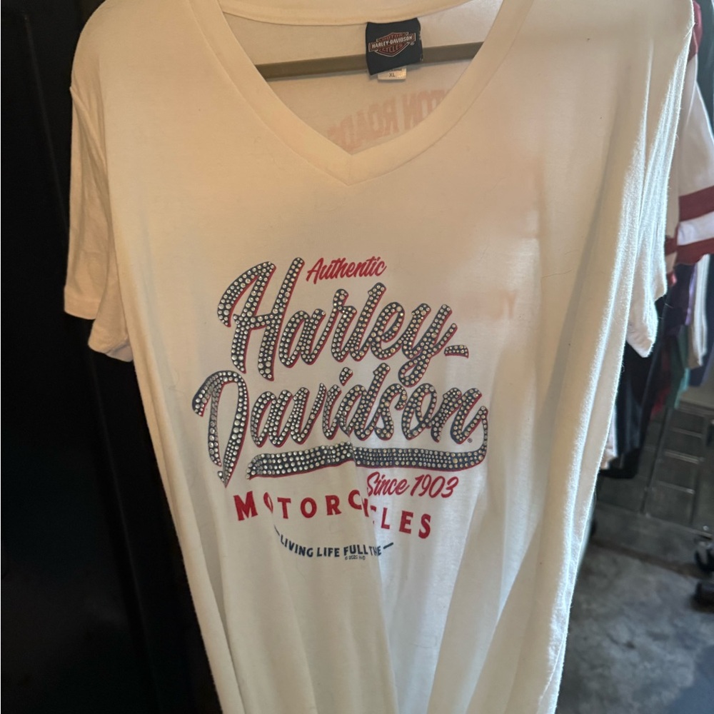 Harley-Davidson White Tee with Red Graphic